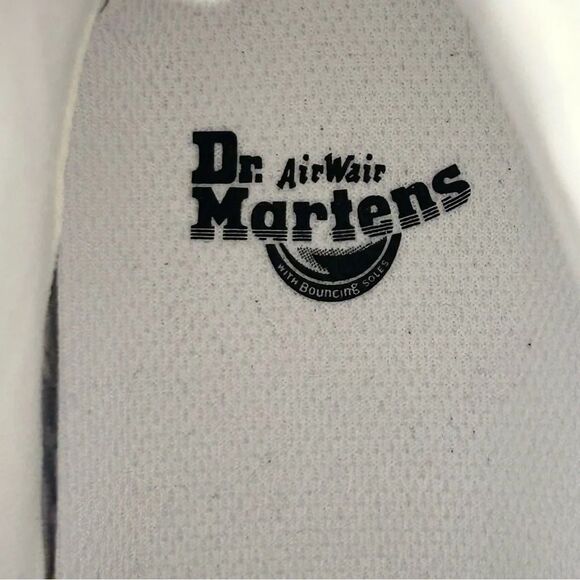 NEW Dr. Martens Docs Combs White Canvas Lace Up Combat Boot Shoes Women’s Size 9 - Picture 10 of 10